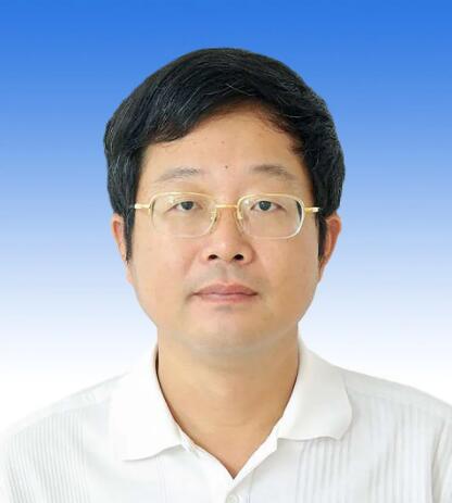 何兵簡歷：桂林市臨桂區(qū)委副書記、區(qū)長何兵，曾任桂林市政府副秘書長、工信委主任、經(jīng)開區(qū)主任