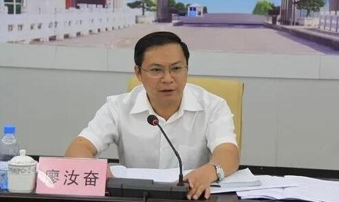 廖汝奮被查被抓，廖汝奮簡(jiǎn)歷：防城港市人大副主任、黨組副書(shū)記廖汝奮，曾任東興市委書(shū)記