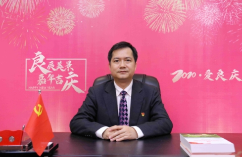施杰簡歷：南寧市賓陽縣委原書記施杰被抓接受審查調(diào)查，曾任良慶區(qū)委書記，邕寧區(qū)常務(wù)副區(qū)長