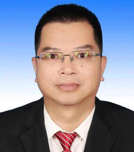 黃登成簡歷：欽州市政協(xié)副主席黃登成，曾任欽州市發(fā)改委主任、欽南區(qū)委書記