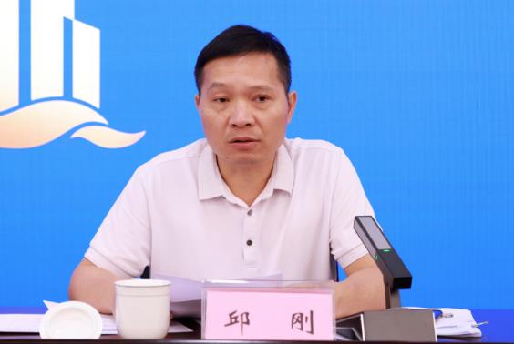 邱剛簡歷：梧州城投集團原總經(jīng)理邱剛，曾任梧州東泰國有資產(chǎn)經(jīng)營有限公司董事長